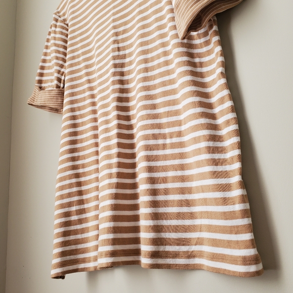 White Stag Top - Picture 7 of 9